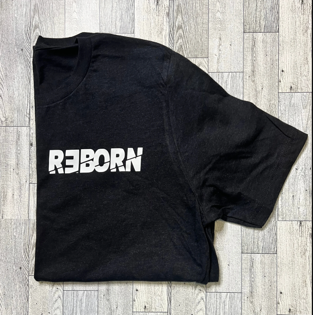 BASICS - REBORN TRADEMARK T-SHIRT - BLACK
