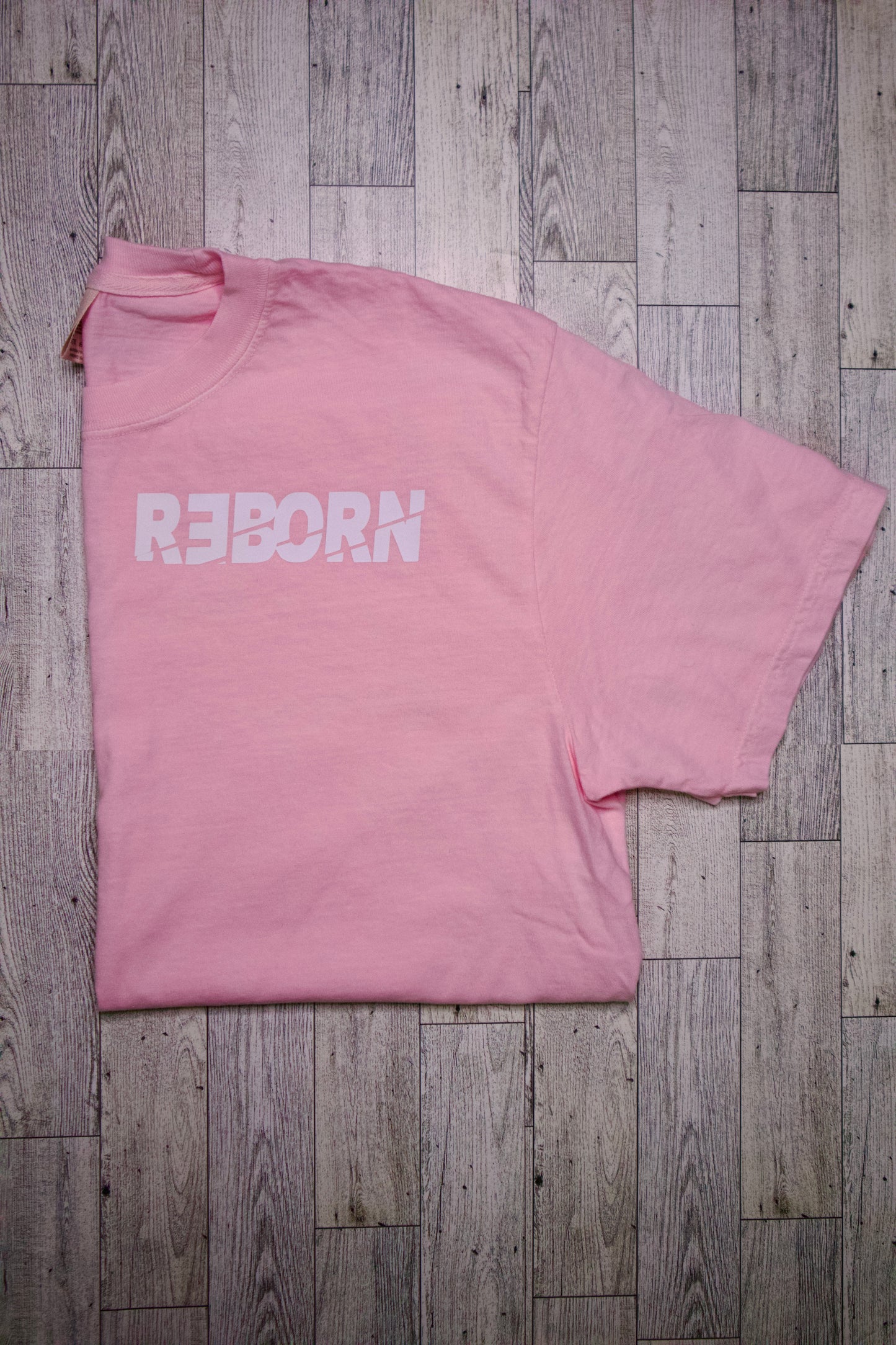 REBORN TRADEMARK T-SHIRT - PINK