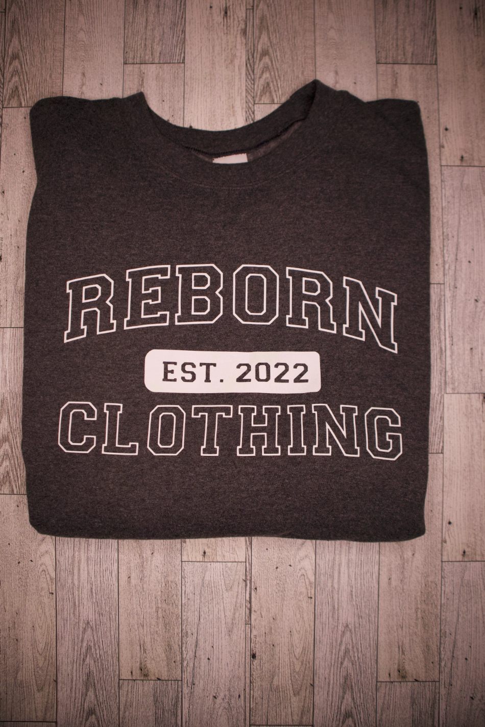 REBORN SWEATER - GRAY